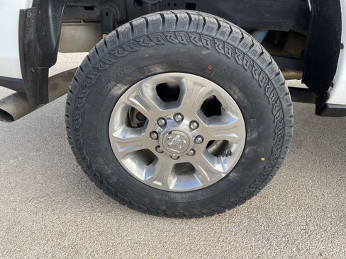 Used 2024 RAM 2500 Big Horn w/ Off Road Package image 35