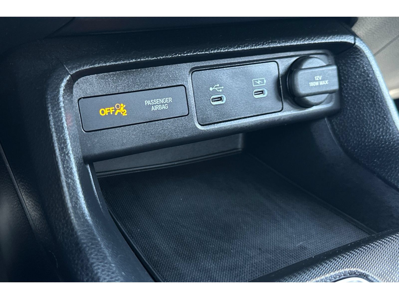 Used 2025 Honda Civic Sport image 28