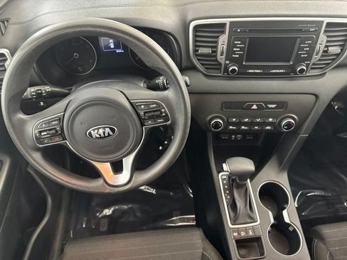 Used 2018 Kia Sportage LX AWD/4WD image 25