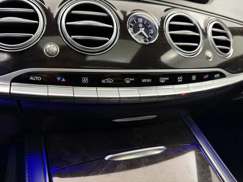 Used 2017 Mercedes-Benz S 550 4MATIC Sedan image 29