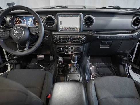 Used 2023 Jeep Wrangler Unlimited Sport AWD/4WD image 19