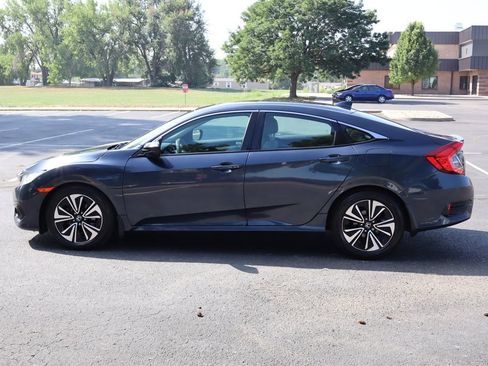 Used 2016 Honda Civic EX-T image 9
