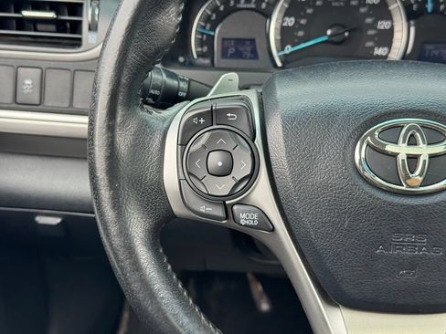 Used 2013 Toyota Camry SE FWD image 24