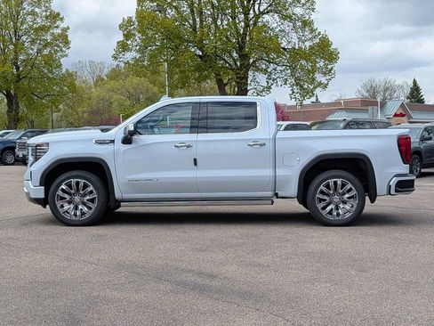 New 2026 GMC Sierra 1500 Denali w/ Denali Reserve Package AWD/4WD image 7