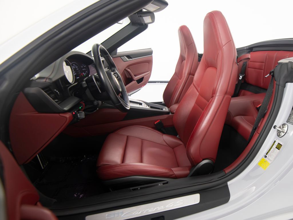 Certified 2023 Porsche 911 Carrera 4S AWD/4WD image 5