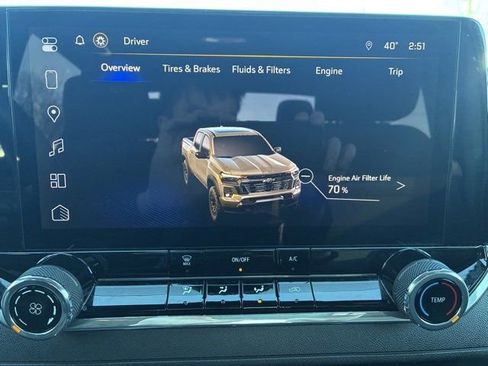 Used 2024 Chevrolet Colorado Trail Boss image 17