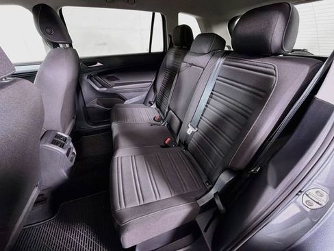 Used 2023 Volkswagen Tiguan S AWD/4WD image 30