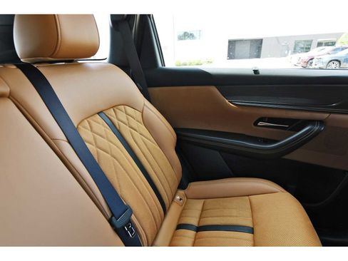 Used 2025 MAZDA CX-70 3.3 Turbo S w/ Premium Plus image 10