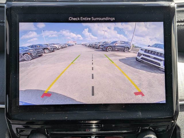 New 2027 Jeep Grand Cherokee Laredo RWD image 22