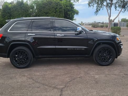 Used 2019 Jeep Grand Cherokee Limited w/ Trailer Tow Group IV RWD image 11