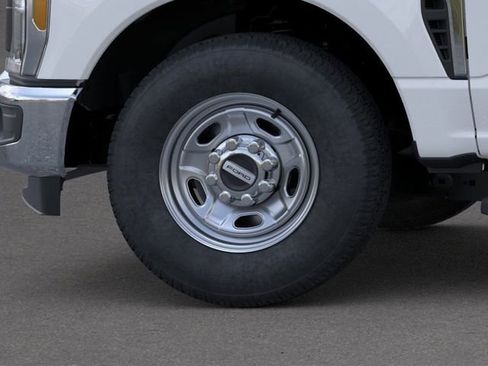 New 2026 Ford F250 XL RWD image 19
