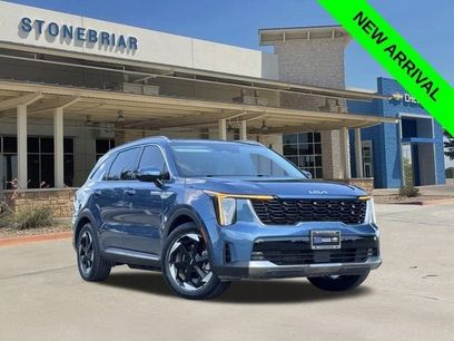 Used 2025 Kia Sorento EX w/ EX Panoramic Sunroof Package