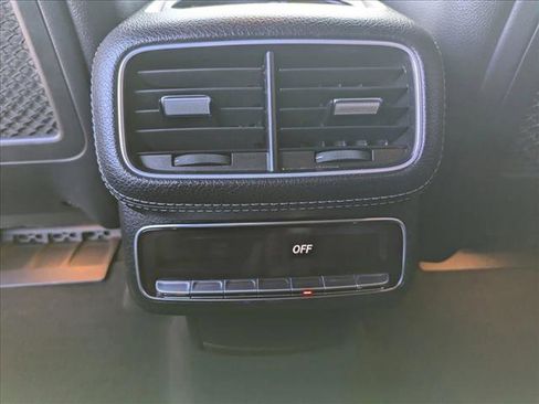 Used 2022 Mercedes-Benz GLS 450 4MATIC image 19