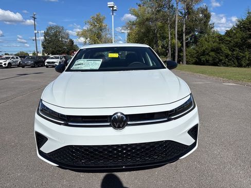 New 2025 Volkswagen Jetta Sport image 2