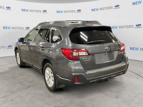 Used 2019 Subaru Outback 2.5i Premium w/ Popular Package #2 image 3