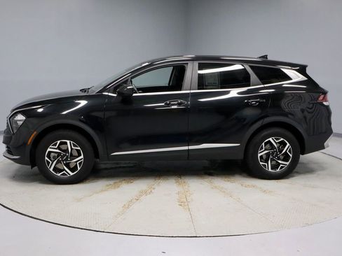 Used 2023 Kia Sportage LX AWD/4WD image 8