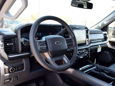 New 2026 Ford F250 Lariat w/ Lariat Ultimate Package AWD/4WD image 17