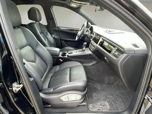 Used 2021 Porsche Macan S image 13
