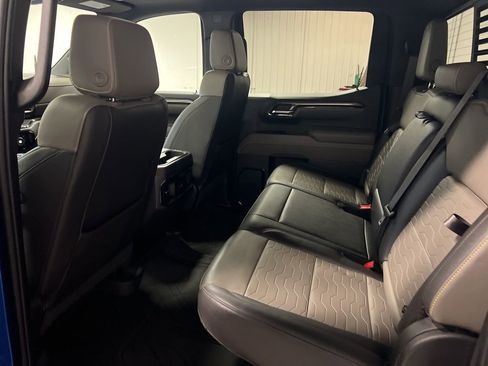 Certified 2022 Chevrolet Silverado 1500 ZR2 w/ Technology Package image 11