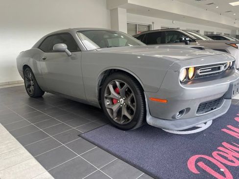 Used 2019 Dodge Challenger GT RWD image 5