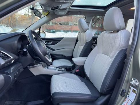 Used 2019 Subaru Forester Premium image 24