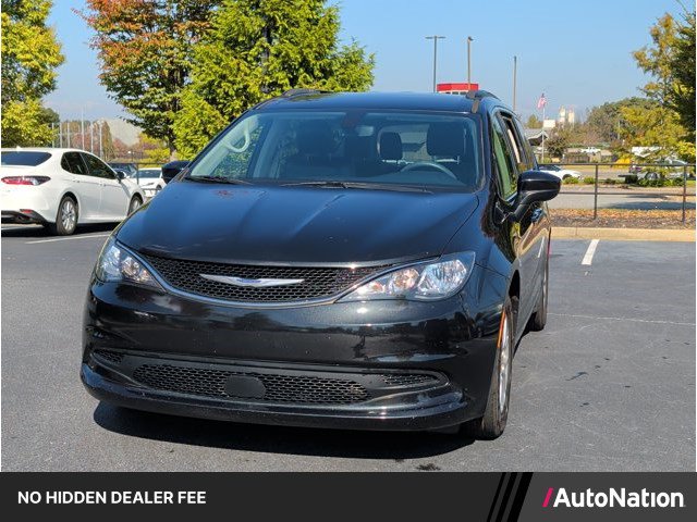 Used 2021 Chrysler Voyager Lxi FWD image 1