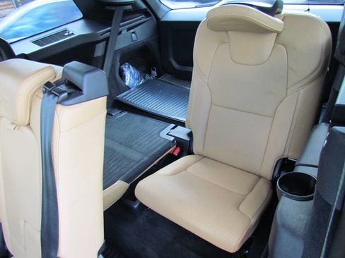 Used 2017 Volvo XC90 T6 Inscription w/ Vision Package AWD/4WD image 14