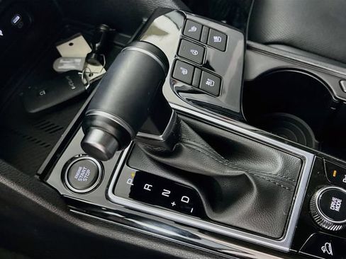 Used 2024 Kia Sportage SX FWD image 24
