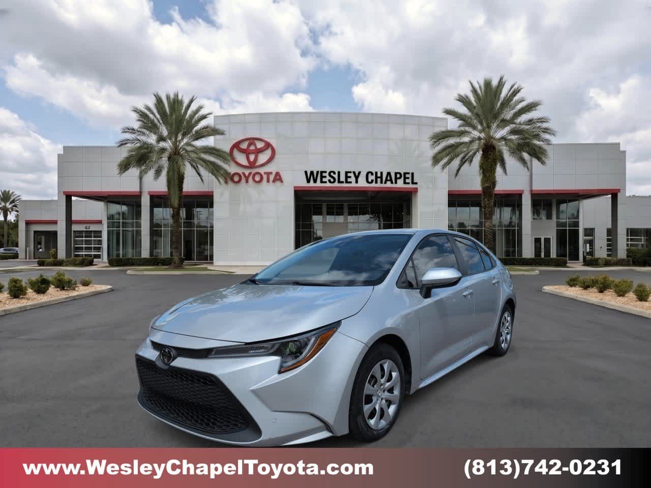Certified 2022 Toyota Corolla LE FWD image 1
