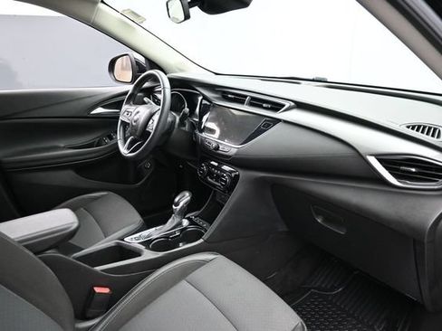 Used 2022 Buick Encore GX Select w/ Experience Buick Package AWD/4WD image 32