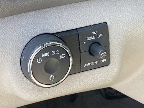 Used 2017 Buick Enclave Convenience FWD image 19