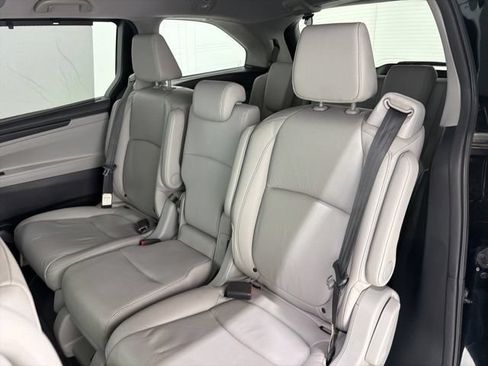 Used 2022 Honda Odyssey EX-L image 16