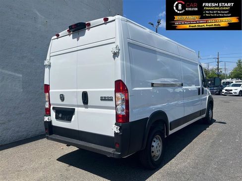 Used 2023 RAM ProMaster 2500 FWD image 6