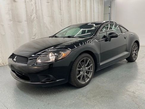Used 2011 Mitsubishi Eclipse GS FWD image 4