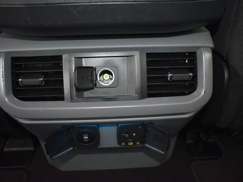 Used 2024 Ford F150 XLT w/ Mobile Office Package image 21