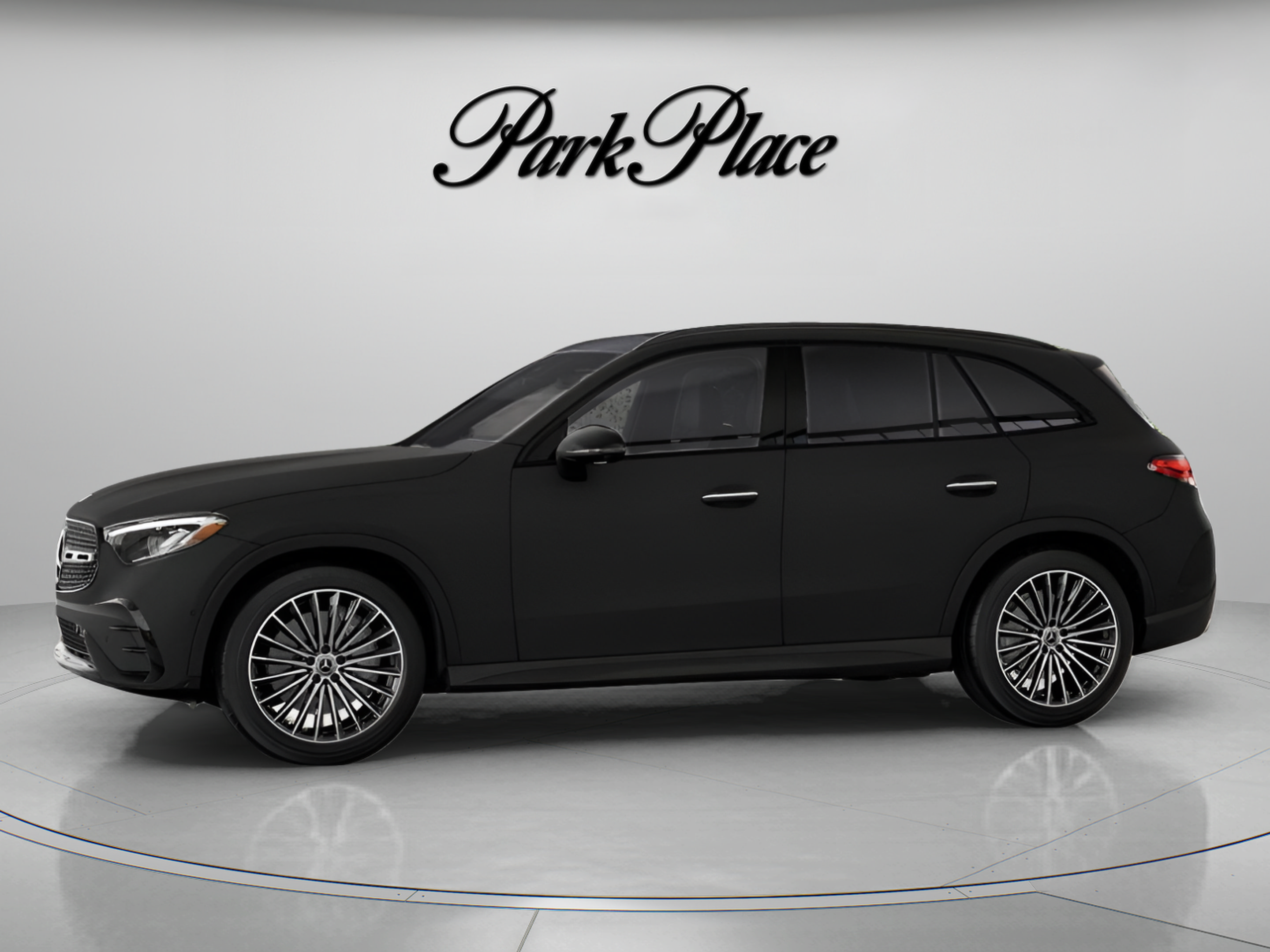 Certified 2026 Mercedes-Benz GLC 300 image 4