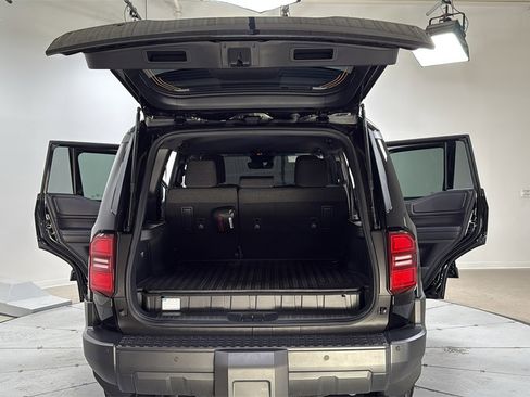 Used 2024 Toyota Land Cruiser image 16