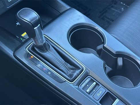 Certified 2023 Honda Civic Touring image 24