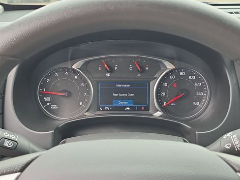 Used 2024 GMC Terrain SLE AWD/4WD image 30