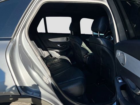 Used 2021 Mercedes-Benz GLC 300 4MATIC image 28