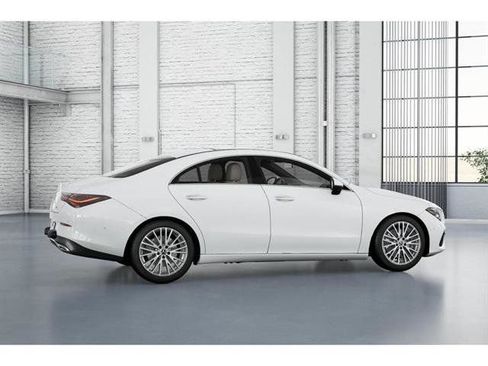 New 2026 Mercedes-Benz CLA 250 4MATIC image 17