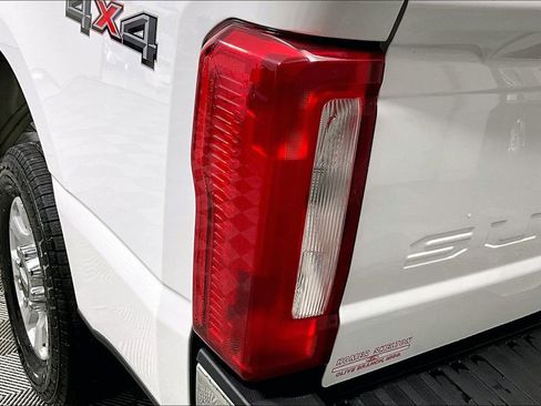 Used 2024 Ford F250 XLT image 29