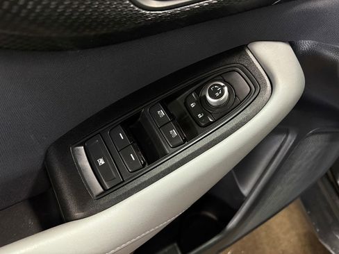 Used 2024 Subaru Outback Premium image 21