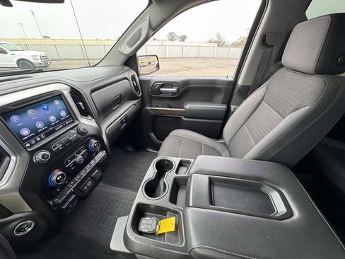 Used 2019 Chevrolet Silverado 1500 RST image 38
