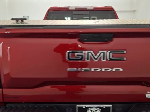 Used 2020 GMC Sierra 1500 Elevation w/ Elevation Value Package image 3