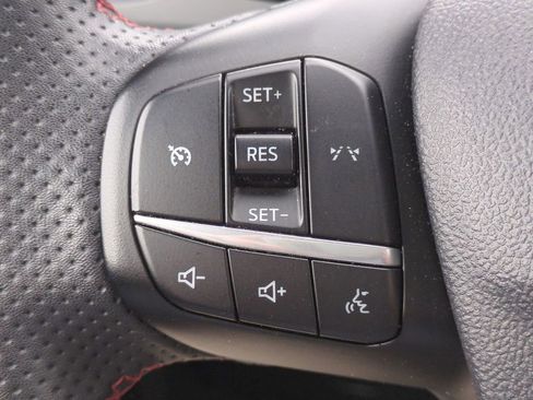 Used 2023 Ford Escape ST-Line image 23