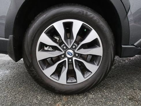 Certified 2025 Subaru Outback Limited w/ Popular Package #2 image 41