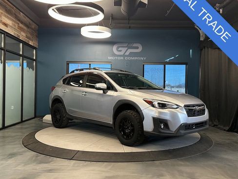 Used 2020 Subaru Crosstrek 2.0i Limited w/ Moonroof Package w/Navigation AWD/4WD image 1