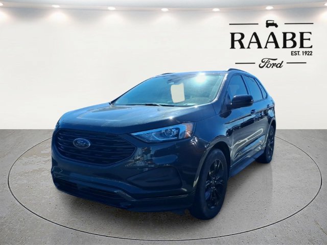 Used 2023 Ford Edge SE w/ Black Appearance Package AWD/4WD image 2