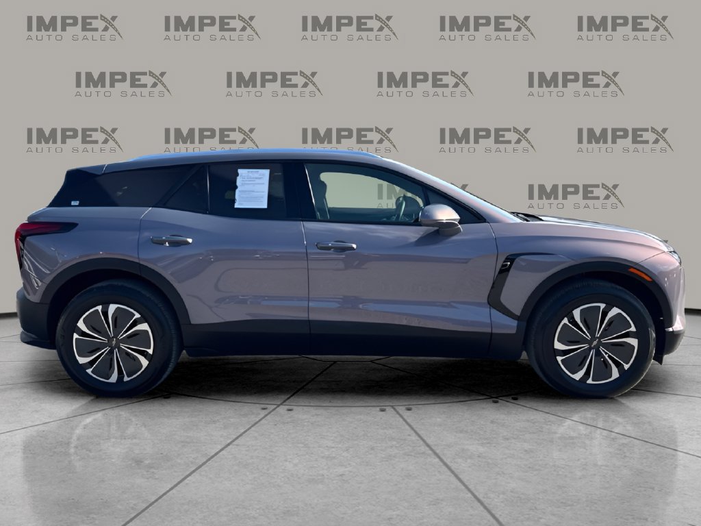 Used 2024 Chevrolet Blazer EV LT AWD/4WD image 6